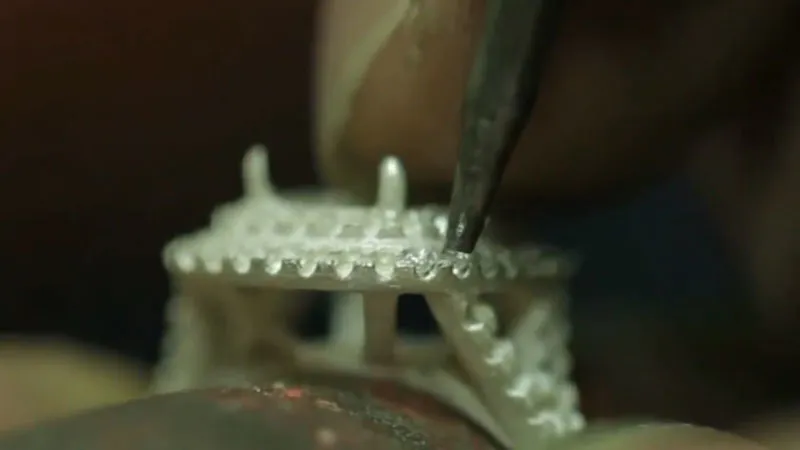 How to make a diamond ring in the factory