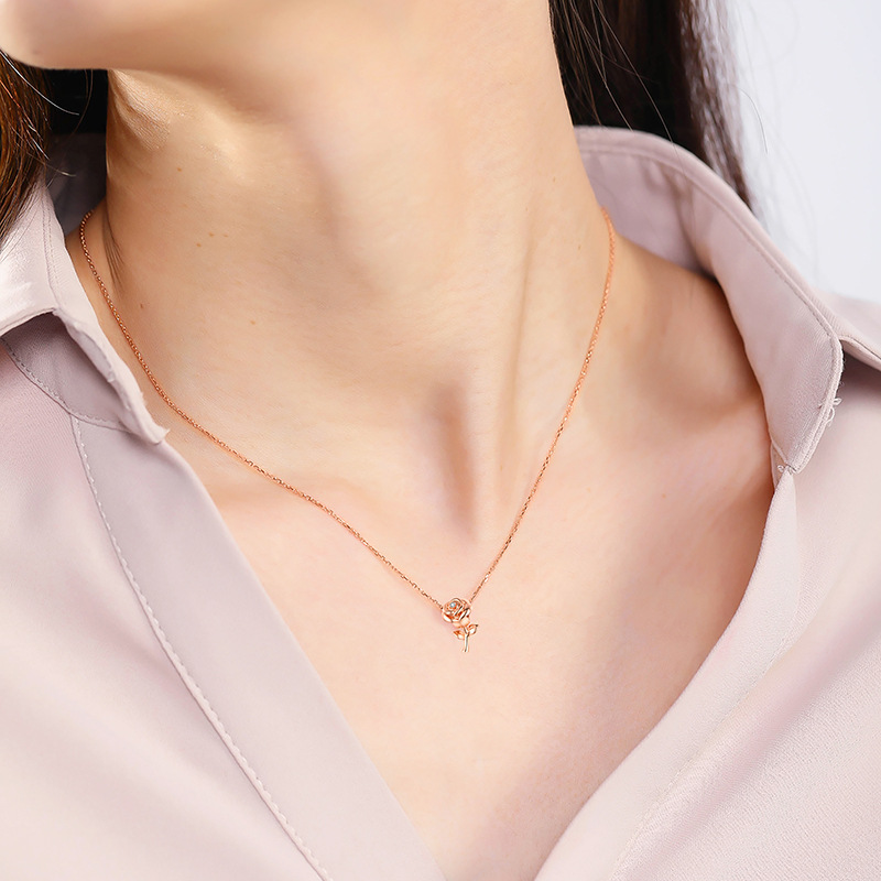 Enchanted Rose Pendant Necklace In 18k Rose Gold With Diamond