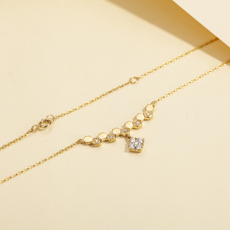 Honeycomb 18k Gold Diamond Necklace 0.19ct Diamond Pendant