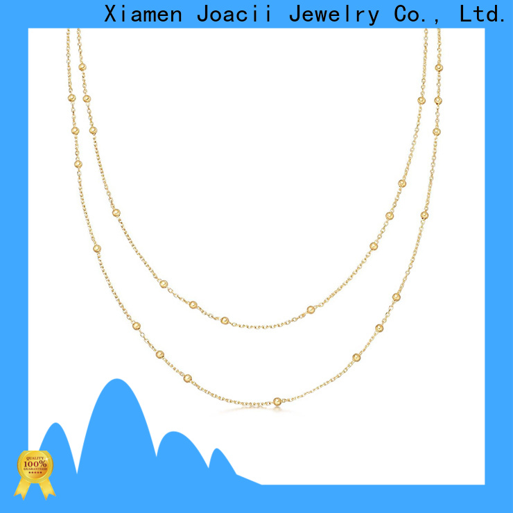 luxury gold jewellery necklace promotion for lady