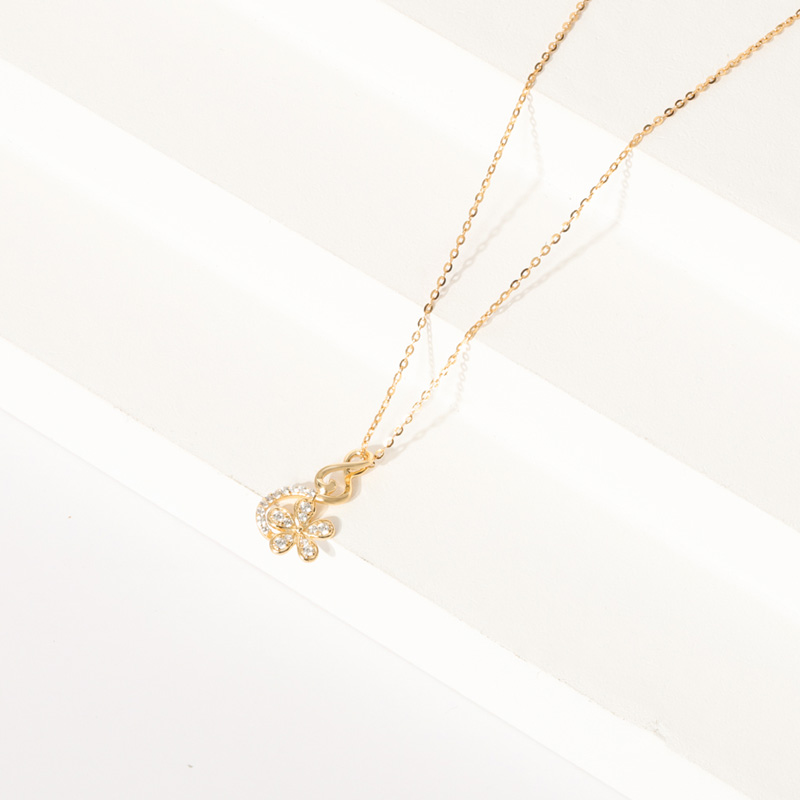 elegant white gold diamond necklace design for female-2