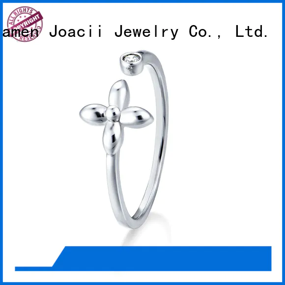 Joacii anniversary rings design for party