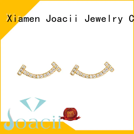 Joacii white gold earrings promotion for girlfriend